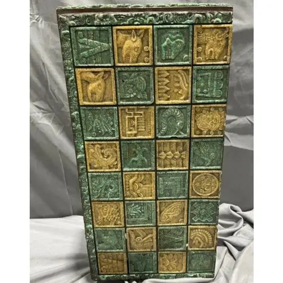 VINTAGE MAYAN VS SPANISH MARBLE CHESS SET IN MARBLE BOXXLARGE